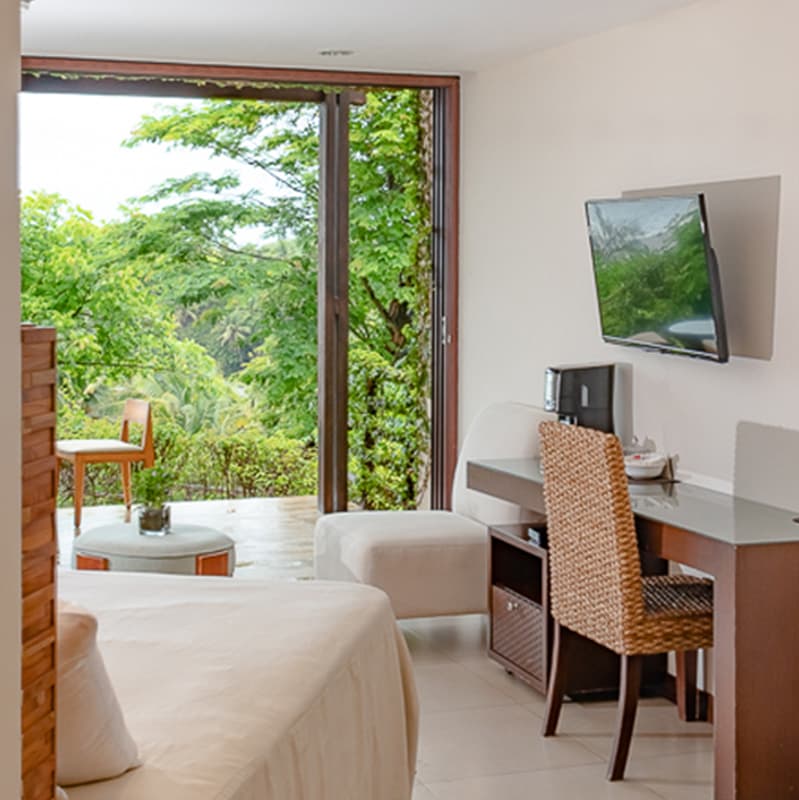 #14 Double Room – Full Ocean View