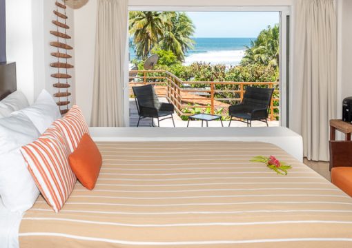 #2 Superior Double Room – Partial Ocean View