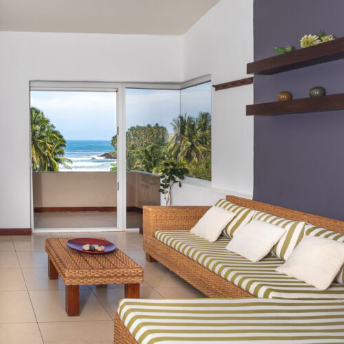 #6 Two Bedroom Suite – Full Ocean View