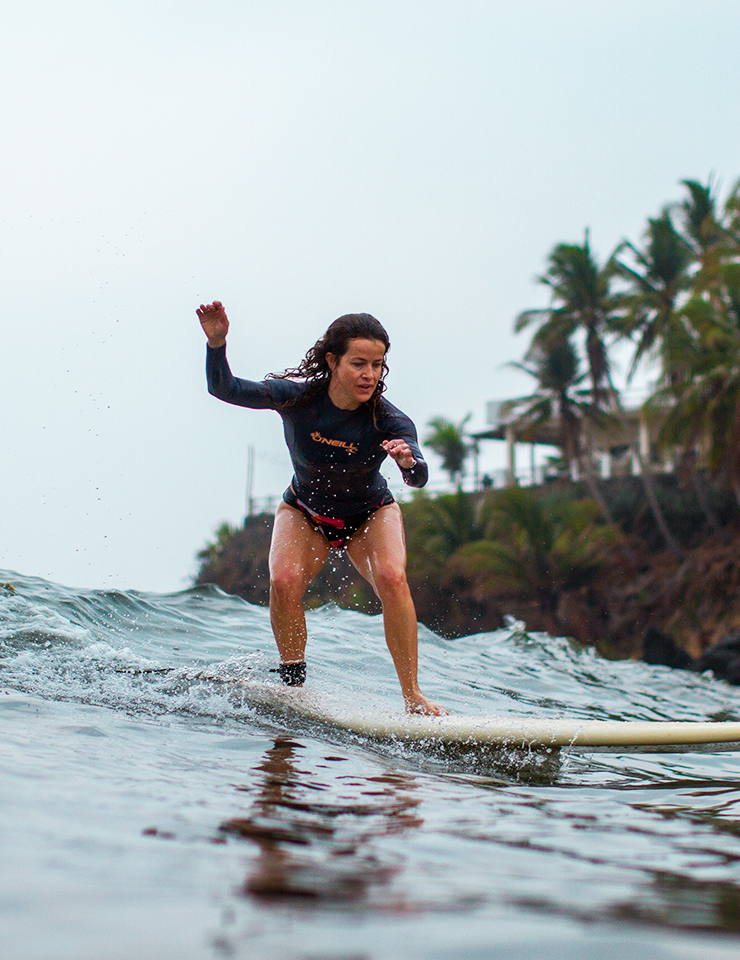 Surf Las Flores Resort
